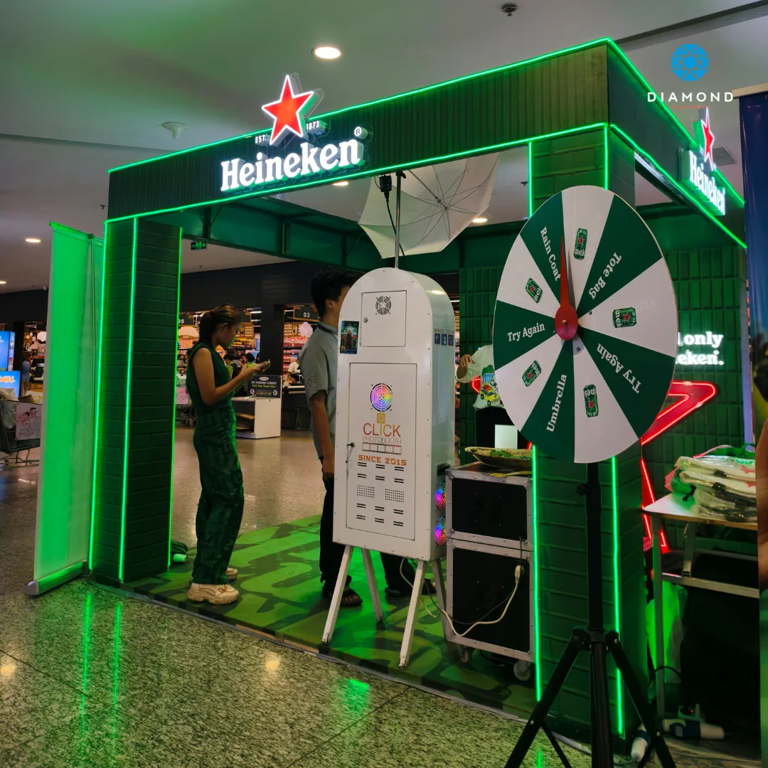 Retail brand installation